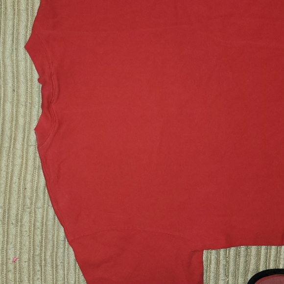 Vintage.  90s. DKNY. Over-sized baggy t shirt. Size Medium. - Picture 9 of 9